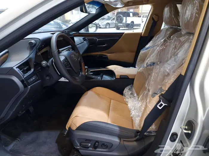 لكزس 350 DD ESبيج 2025 خليجي بااقل سعر بالسوق(خاااص) 3