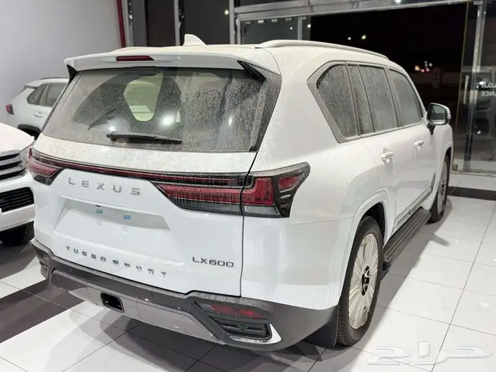 لكزس - LX600 BB - سماعه 25 بريمي - 2025 ابيض داخل جملي 4