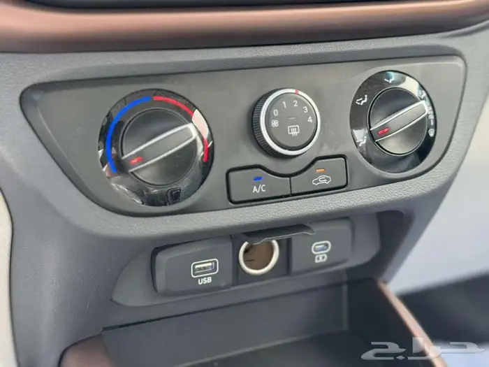 هيونداي i10 2025 بالنقد والتقسيط 11