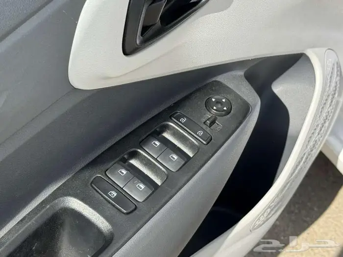 هيونداي i10 2025 بالنقد والتقسيط 12