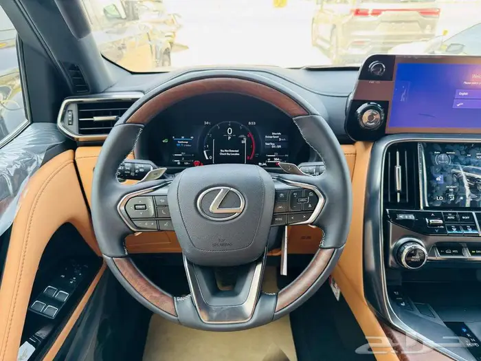 لكزس LX600 2025 اقل سعر كاش و بنوك 6