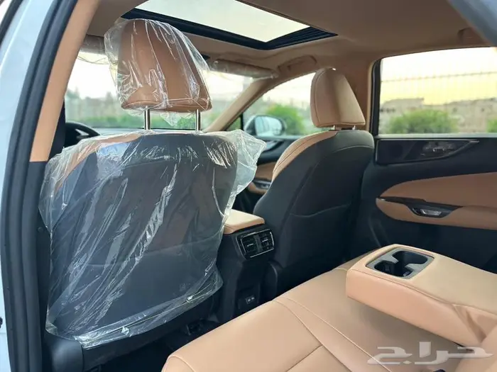 لكزس NX350 2024 شبه جديد 13