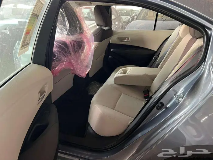 تويوتا - كورولا - 2025 - Gli - فتحة بنزين 2025 - سعودي 6