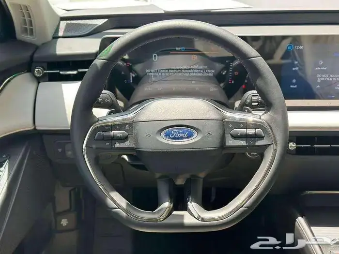 فورد تورس تيتانيوم بلس 2026 14