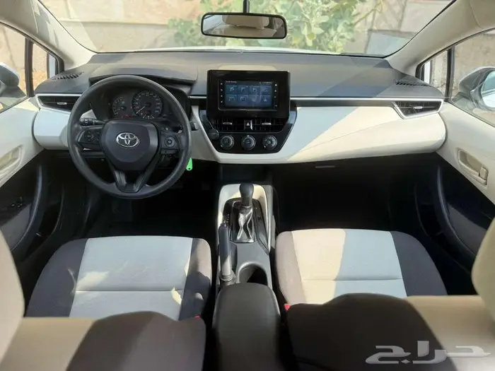 تويوتا كرولا مكينة 2.0 موديل 2023 ممشي 59 الف كيلو بدي بلد 6