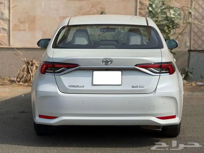 تويوتا كرولا مكينة 2.0 موديل 2023 ممشي 59 الف كيلو بدي بلد 5