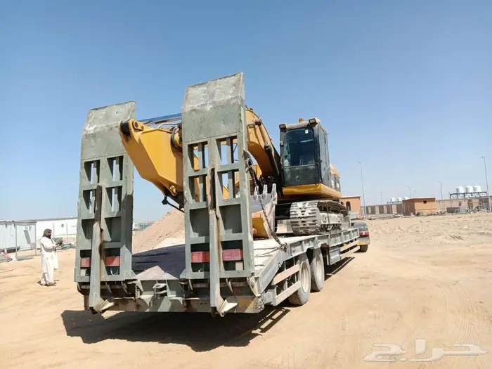 سائق بوكلين كفرات جنزير 0