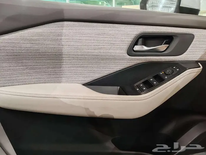 نيسان اكس تريل استاندر 7 راكب بدون دبل 2026 24