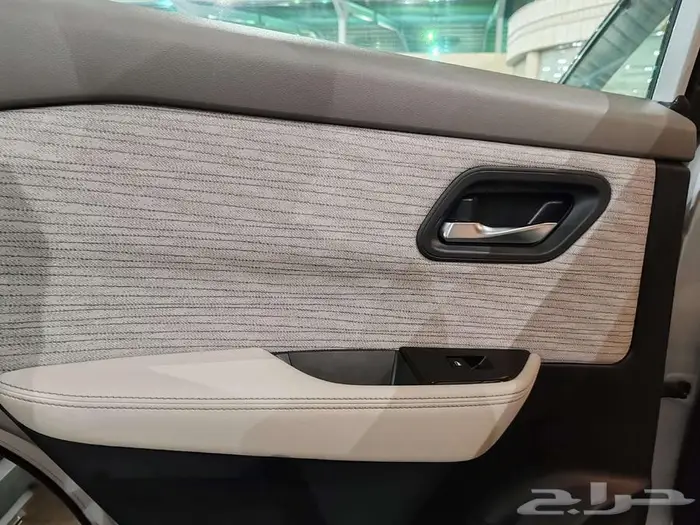 نيسان اكس تريل استاندر 7 راكب بدون دبل 2026 22