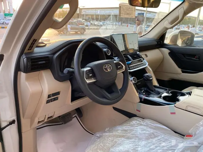 تويوتا لاند كروزر GXRL2 موديل 2025 9