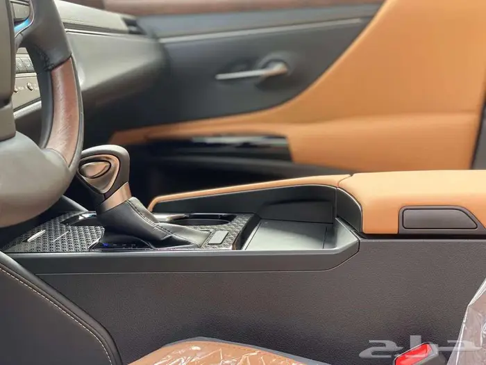 لكزس ES 350 CC بانوراما 2025 - عرض نهاية العام 18