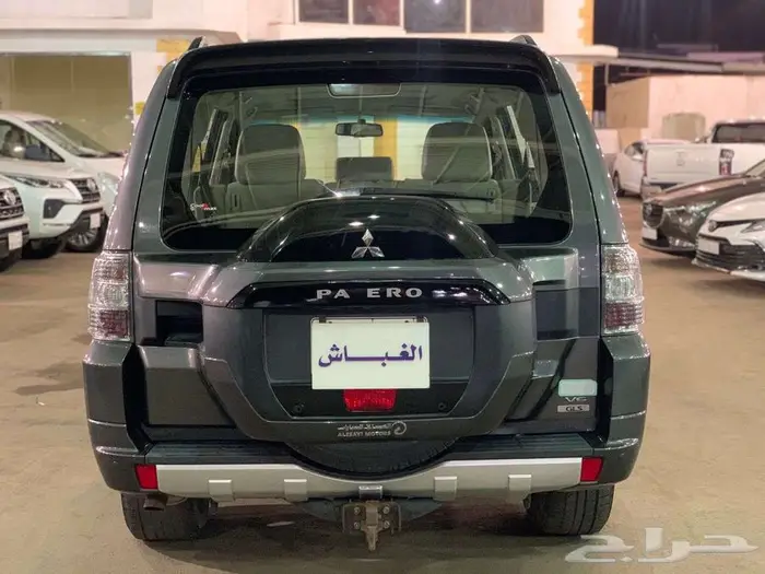 ميتسوبيشي باجيرو موديل 2017 فل كامل 5