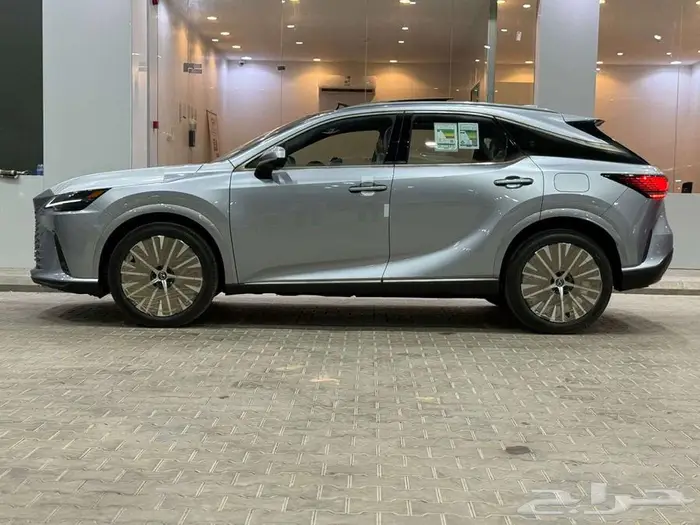 لكزس RX 350 BB بنزين 2025 - داخلي جملي ( عرض نهايه العام ) 7