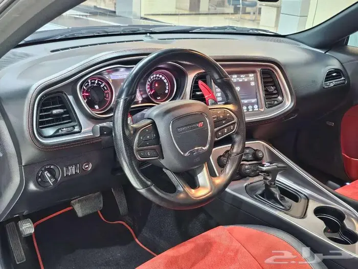 دودج تشالنجر RT V8 2021 12