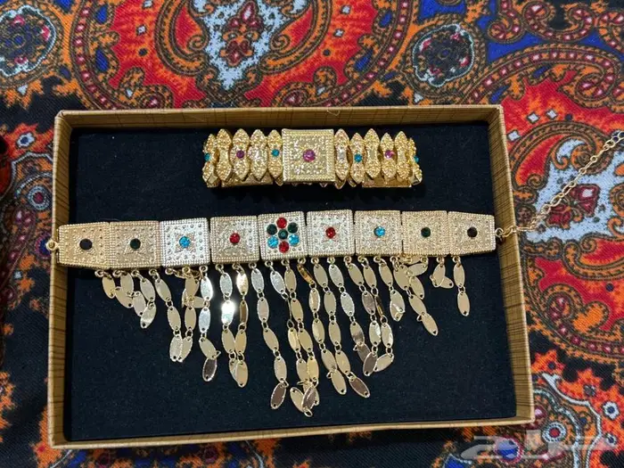 اكسسوارات شعبية 1