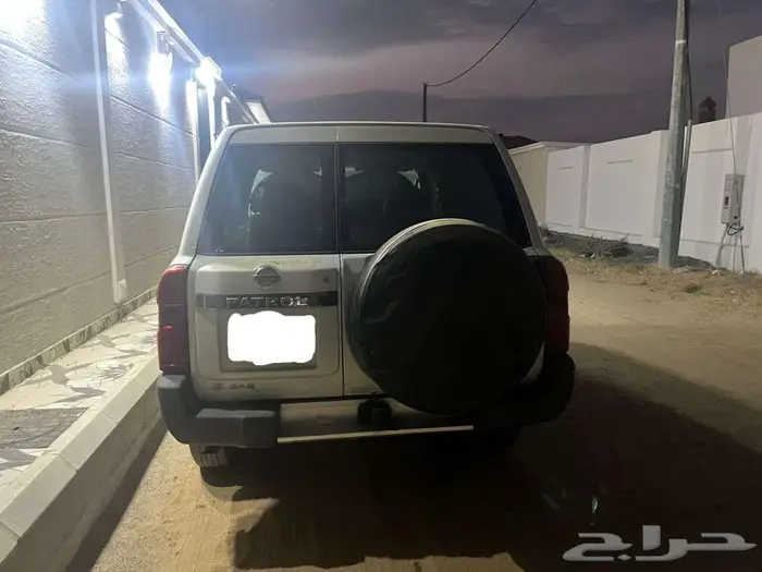 جيب باترول للبيع 4