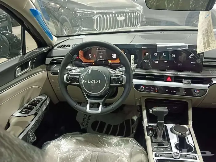 اقل سعر كيا K5 2026 ب128800 بالضريبة مع تظليل مجانى 6