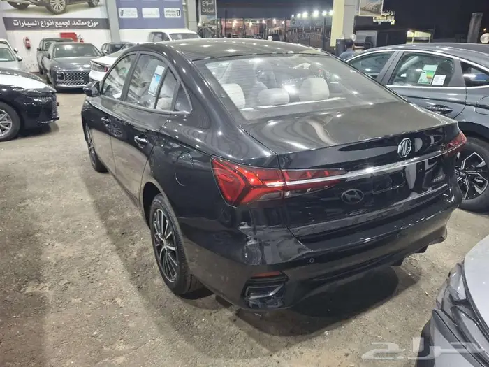 ام جي 5 الشكل الجديد 2025 3