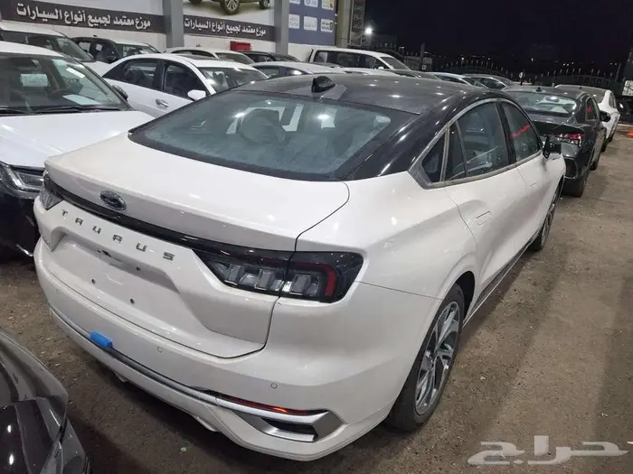 فورد تورس تيتانيوم فل 2026 2