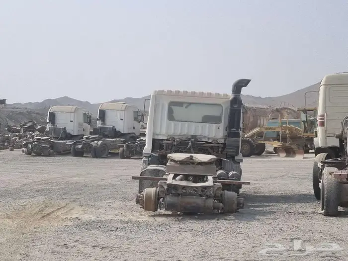 راس ميتسوبيشي شاحنة ياباني 1