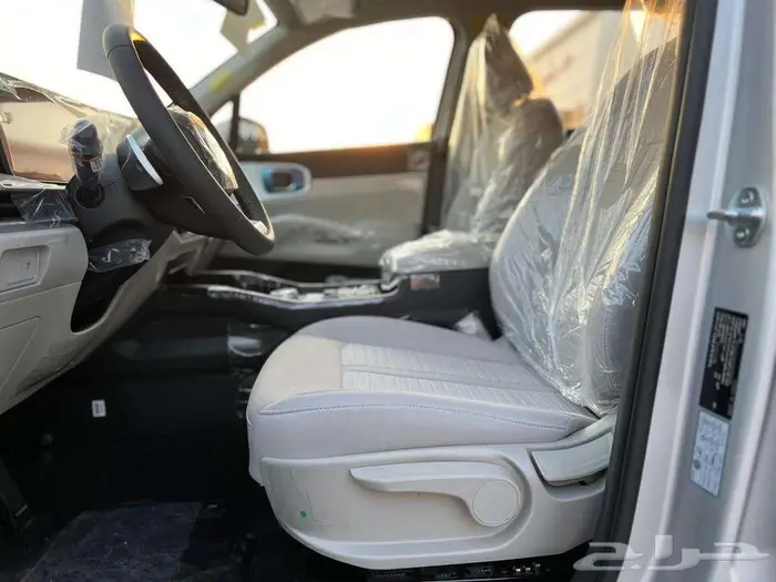 كيا سورينتو ستاندر هايبرد 2025 4