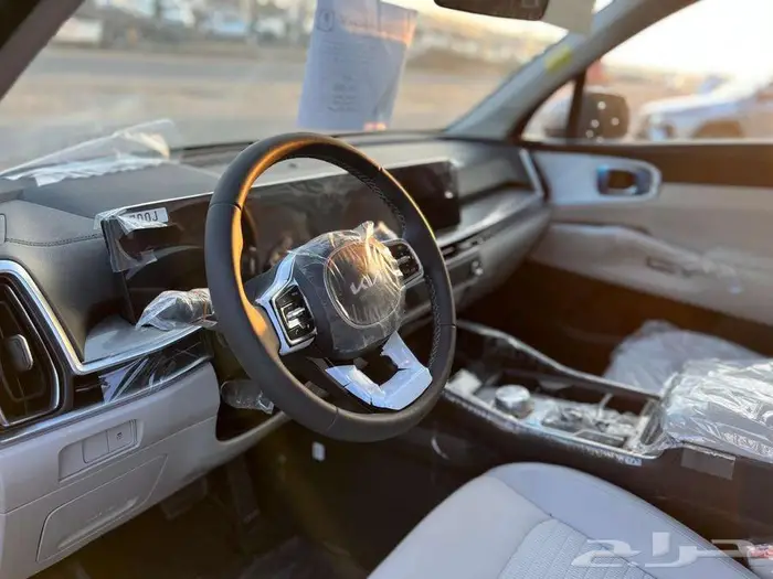 كيا سورينتو ستاندر هايبرد 2025 5