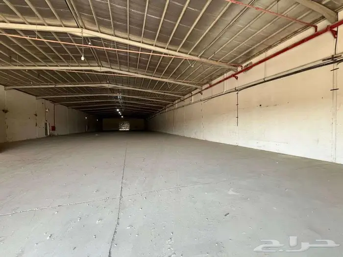 مستودع للايجار 2