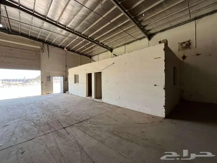 مستودع للايجار 1