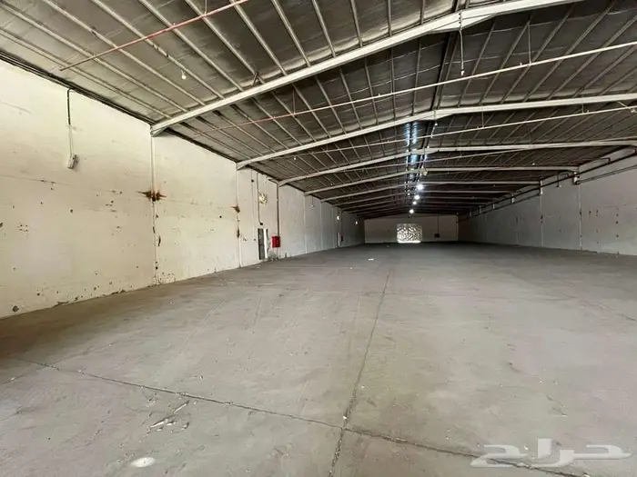 مستودع للايجار 4