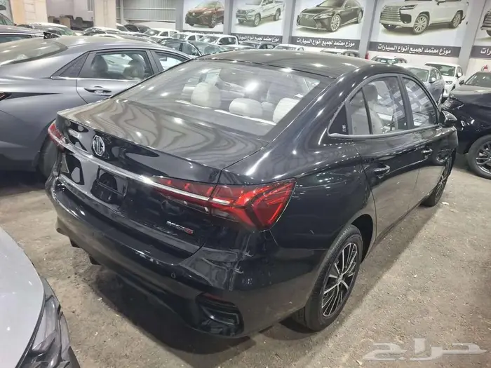 ام جي 5 كمفورت جحم 1500 سي سي موديل 2025 4