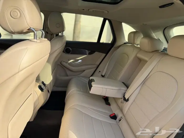 مرسيدس glc250 وارد الجفالي 11