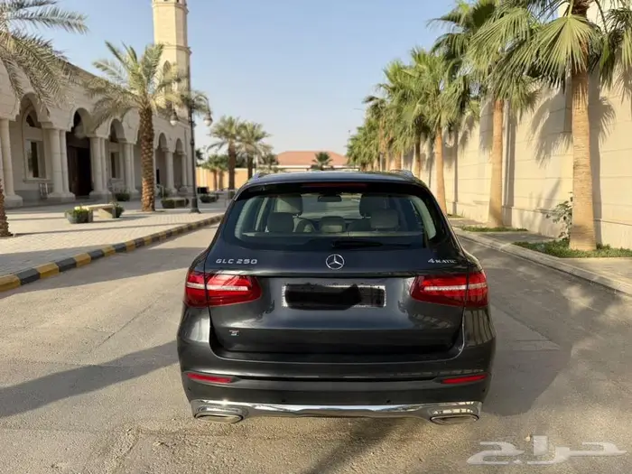 مرسيدس glc250 وارد الجفالي 5