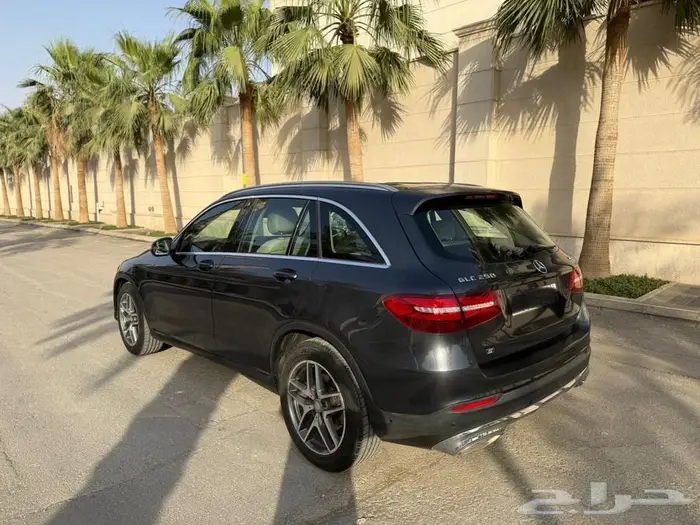 مرسيدس glc250 وارد الجفالي 15