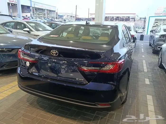 تويوتا كامري LE هايبرد م 2025 - سعودي 6