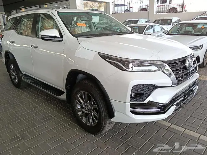 تويوتا فورتشينر VX3 م 2025 - سعودي 1