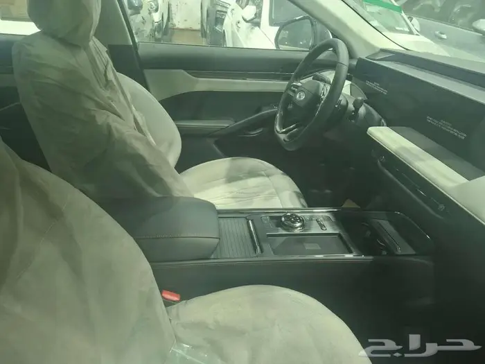 فورد تورس تيتانيوم موديل 2026 5