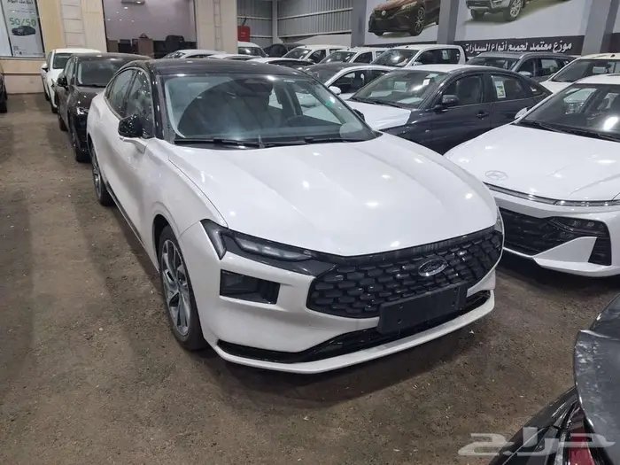 فورد تورس تيتانيوم موديل 2026 1