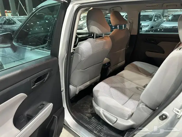 تويوتا هايلاندر 2021 نظيفة جدا  بالدمام 7