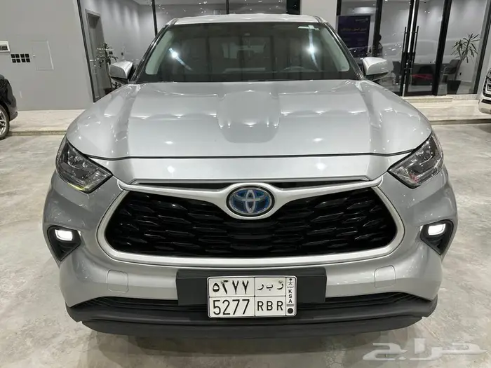 تويوتا هايلاندر 2021 نظيفة جدا  بالدمام 5