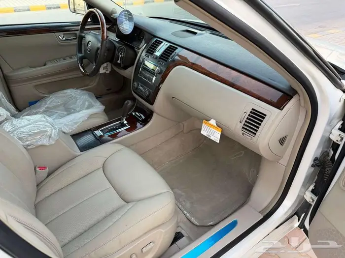 كاديلاك DTS 2011 نظيف جدا وكاله 63