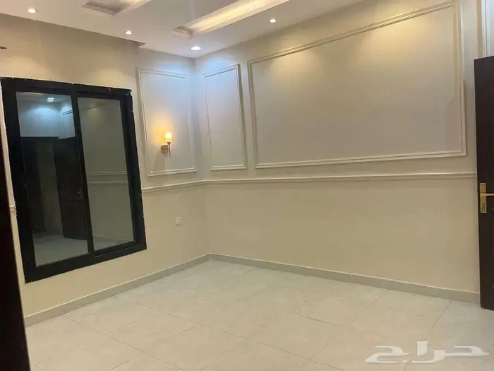 شقة فاخرة للايجار حي الصفا 2