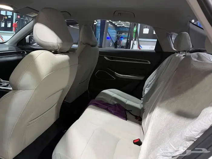 جيلي امجراند 2024 3