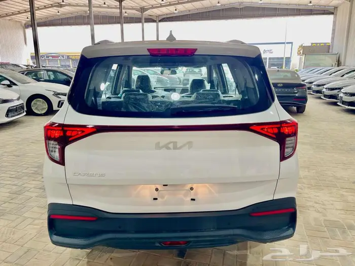 كيا كارينز 2025 نص فل كاش واقساط 3