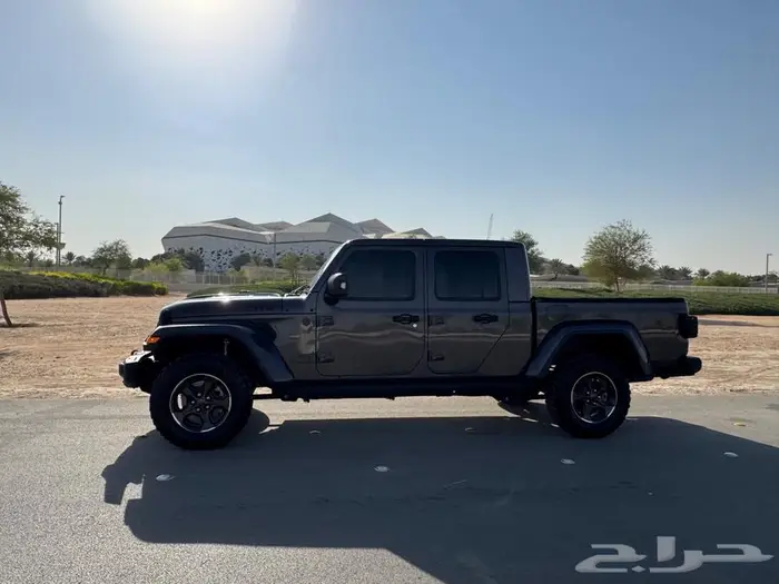 جيب قلاديتر 2020 مخزن سعودي 0