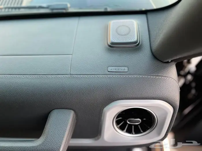 مرسيدس جي كلاس مخزن بحالة ممتازة 48