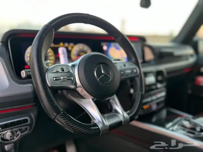 مرسيدس جي كلاس مخزن بحالة ممتازة 40