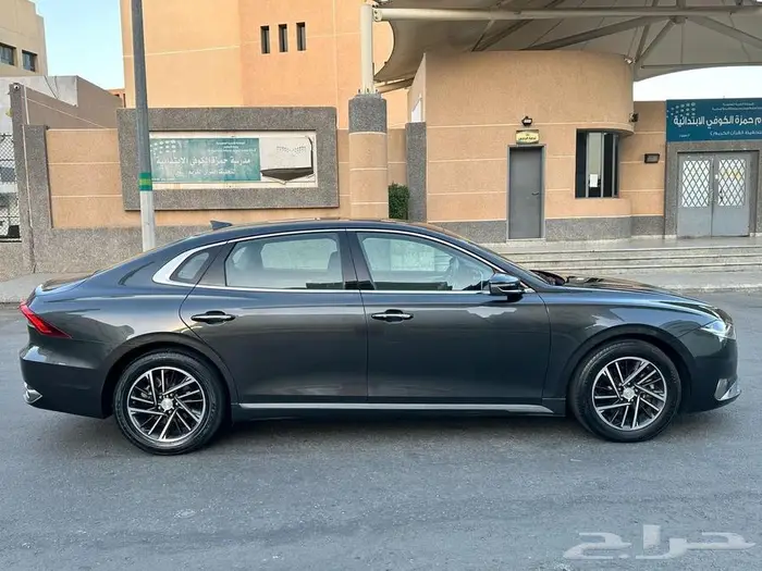 ازيرا 2020 نظيفة جدا 4