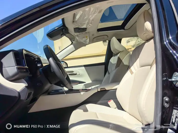 تويوتا كراون بريميوم 2025 24