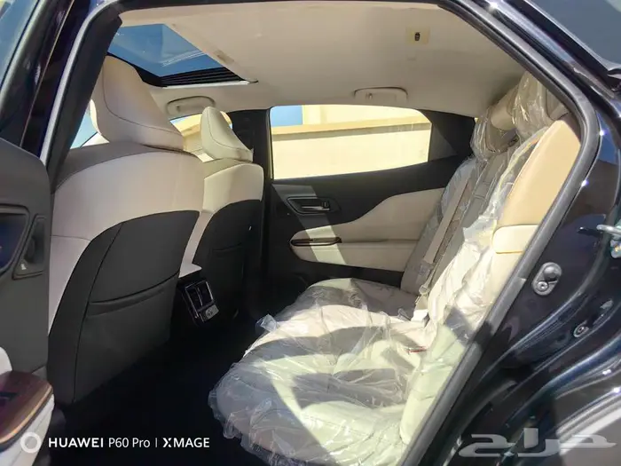 تويوتا كراون بريميوم 2025 29