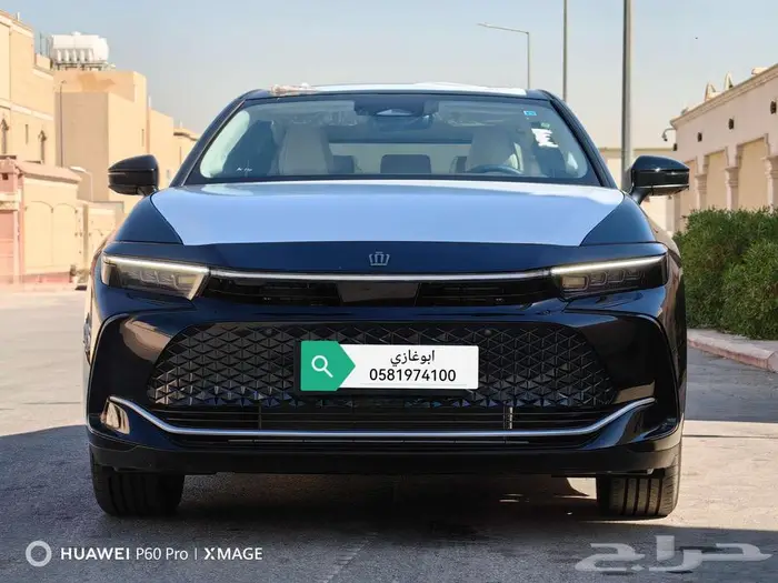 تويوتا كراون بريميوم 2025 5